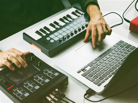 How to Start Making Music on Your Computer: A Journey into Digital Creation